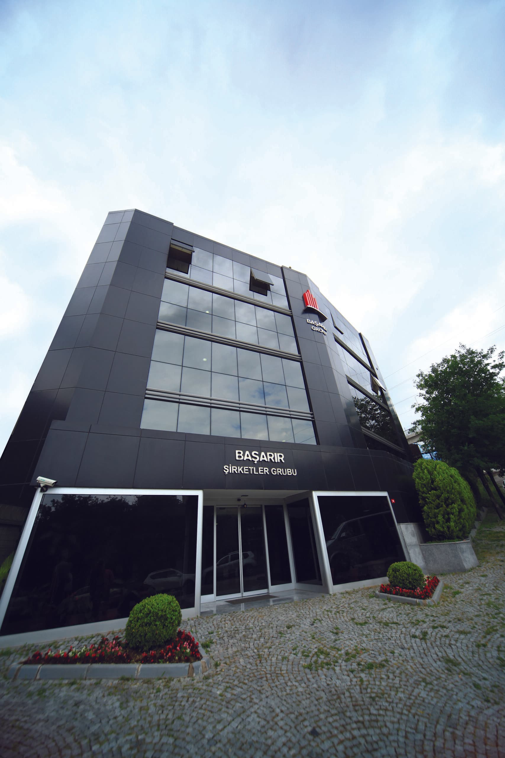 Başarır Plaza
