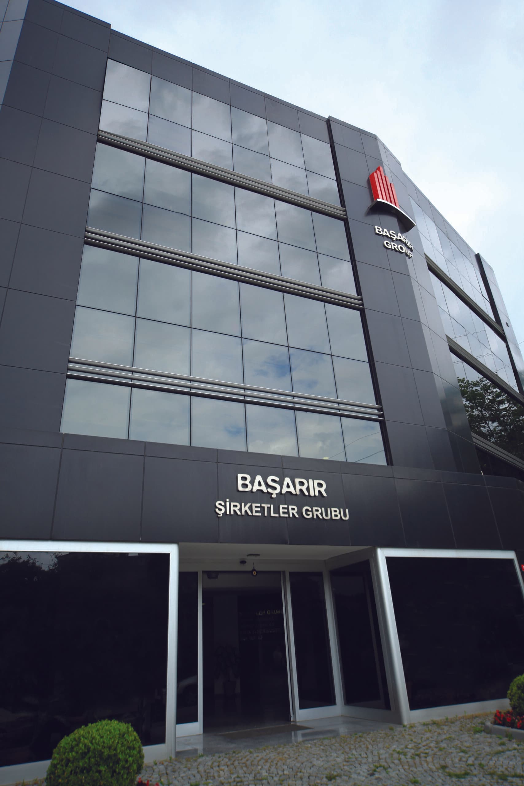 Başarır Plaza